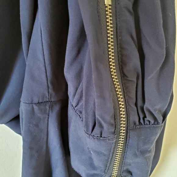 Banana Republic Navy Jumpsuit Pockets Zipper Ankle Tie Waist Size 4 - Picture 9 of 10